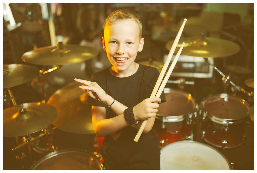 kids-drum-lessons-age